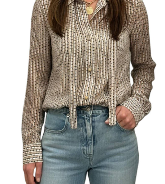 We-Ar4 - Academy Long Sleeve Blouse