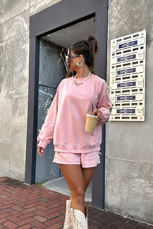 Pretty Garbage - Bow Tie Set