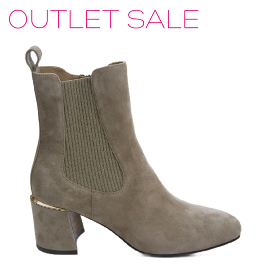 Vaneli - Women's Ilias Block Heel Bootie