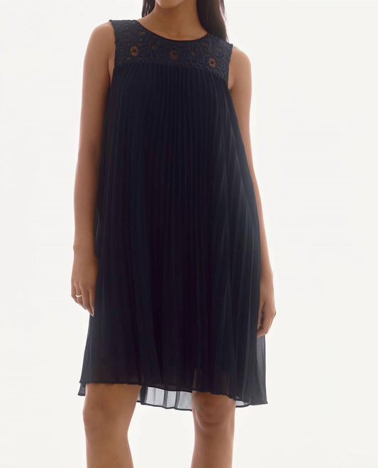 Joseph Ribkoff - Chiffon And Lace Sleeveless Pleated Dress
