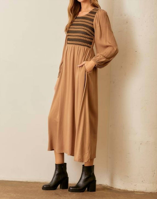 Polagram - Floral Stripe Detail Sweater Dress