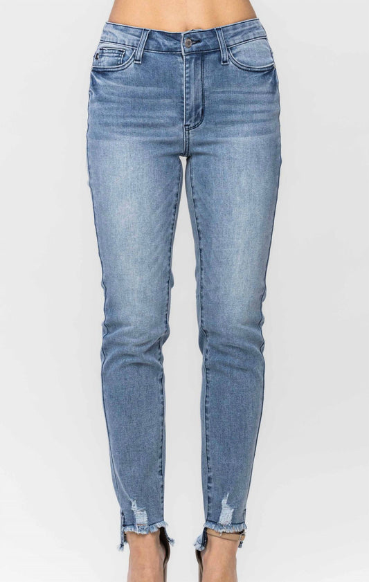 Judy Blue - Mid Rise Relaxed Fit Jeans With Cooling Technology