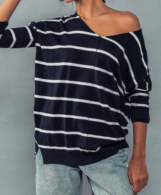 Urban Daizy - Convict V-Neck Sweater