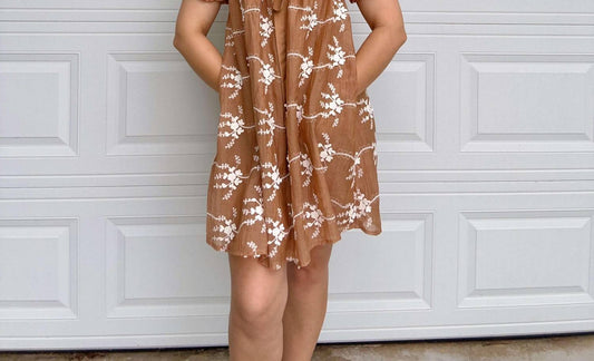 Veveret - Embroidered Mini Dress