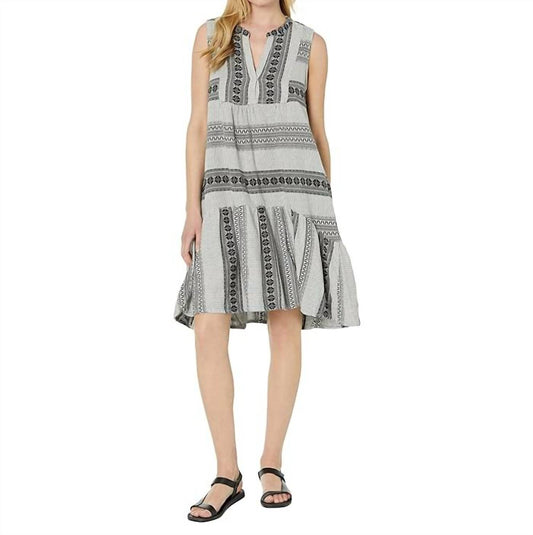 Dylan - Sleeveless Jacquard Dress