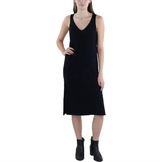 Vince Camuto - Sleevless Midi Sweaterdress