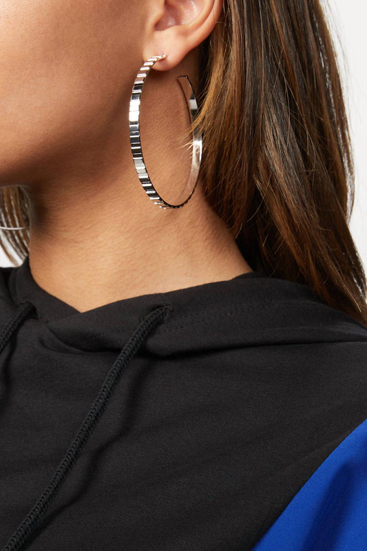 RECTANGLE STEP PATTERN HOOPS