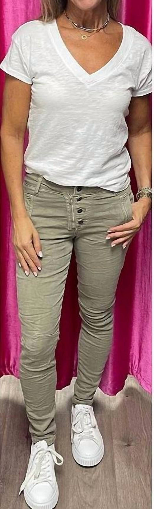 Femme Fatale - Four Button Signature Pant