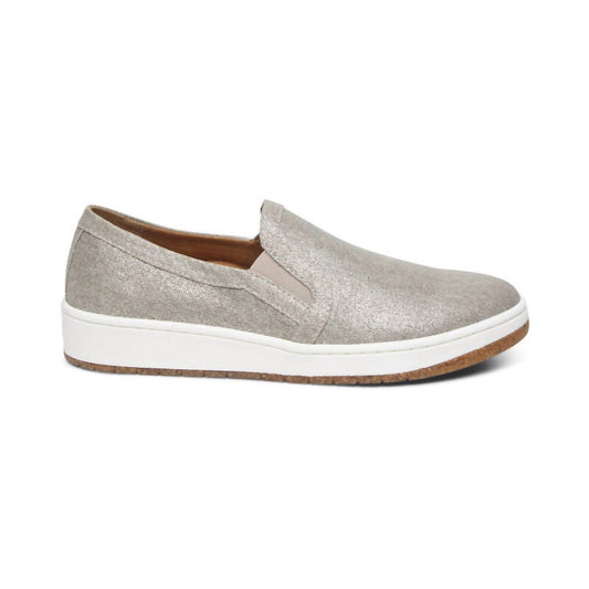 Aetrex - WOMEN'S CAMERON SLIP ON SNEAKER
