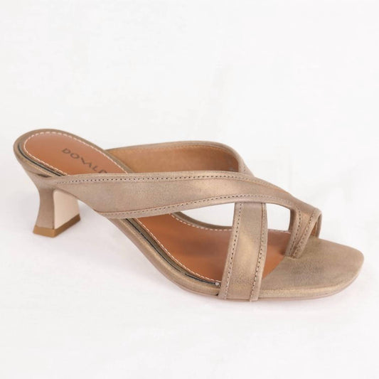 Donald Pliner - Women Kiss Kitten Heel