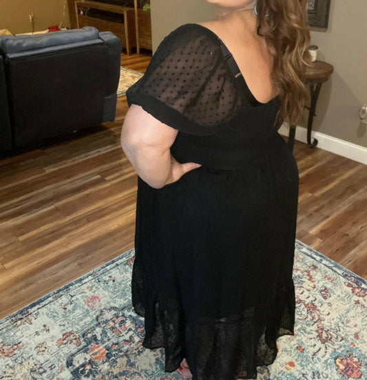 Andree By Unit - Sweetheart Swiss Dot Maxi Dress