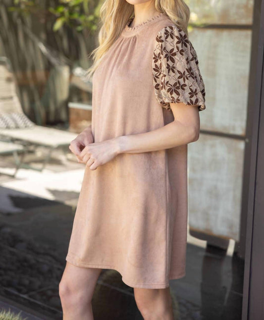 Voy - Floral Embroidered Short Sleeve Suede Dress