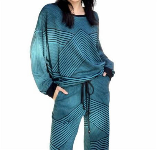 Eva Franco - Stripe Brit Wit Sweatshirt Top