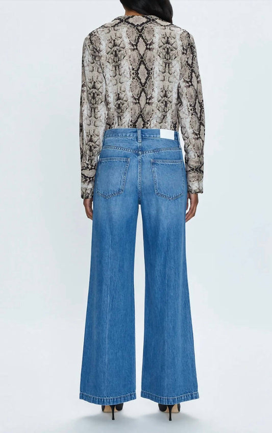 Pistola - Jadyn Palazzo