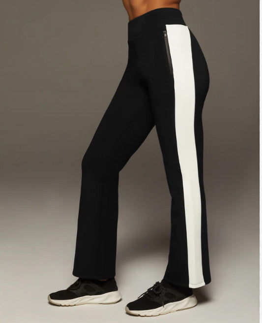 Michi - Carve Pull On Sweatpants