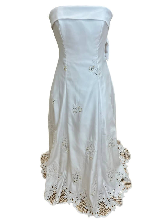 Fanny - Women's Off Shoulder Wedding Dress