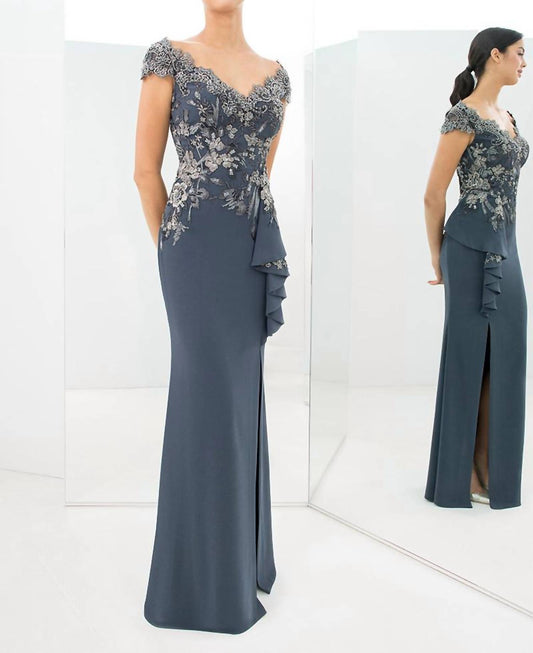 Daymor - Wide V Neck Floral Gown