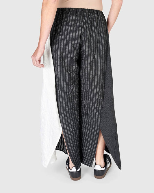 Alembika - Pinstripe Crinkle Wide Leg Pant