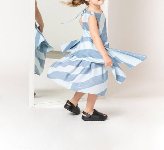 Omamimini - Girls' Sleeveless Peplum Top with Side Tails