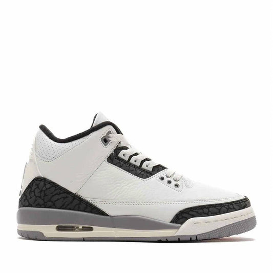 Nike - Boys Grade School Air Jordan Retro 3 Sneakers