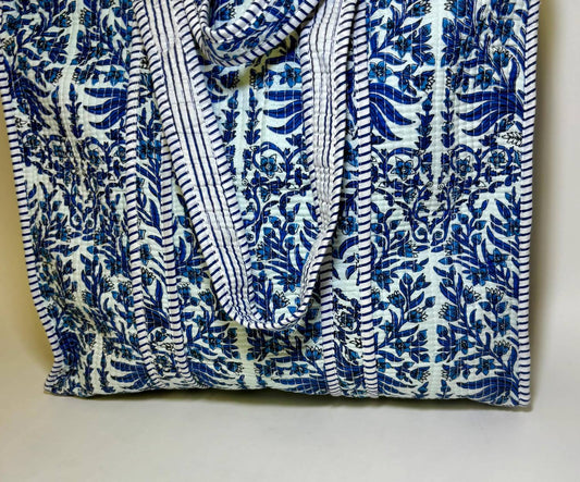 Hart And Hollow - Women's Quilted Tote Bag