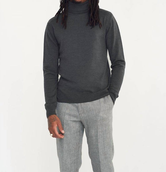 STERLING ROLL NECK SWEATSHIRT