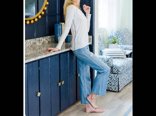 Erin Gray - Raglan Long Sleeve Crew Top