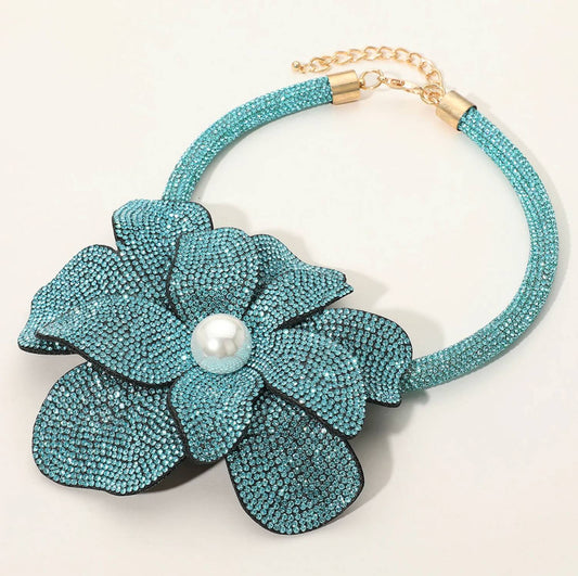 Natasha Accessories - Women's Flower Necklace