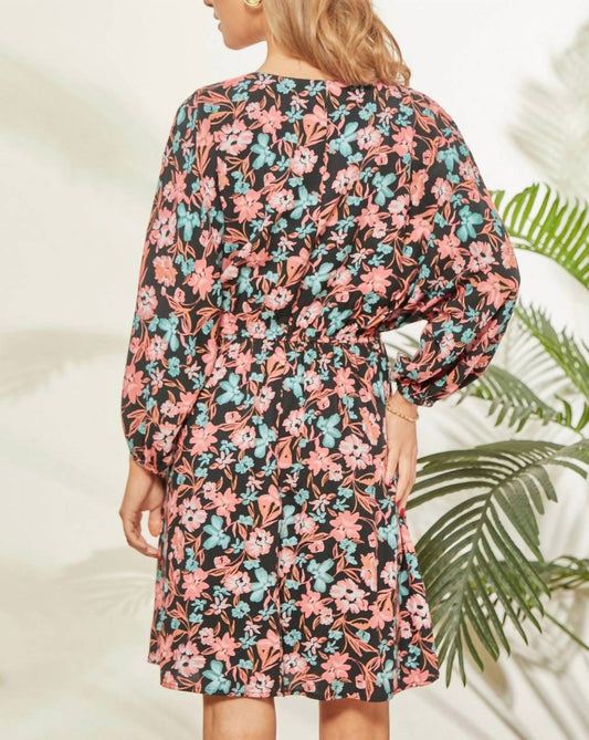 Andree By Unit - V-neckline With Dolman Sleeves Dress