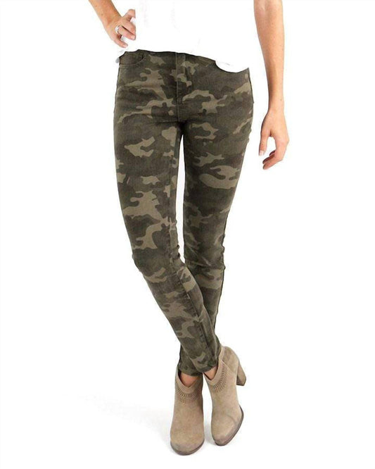 Grace And Lace - Camo Mid Rise Zip Up Jeggings
