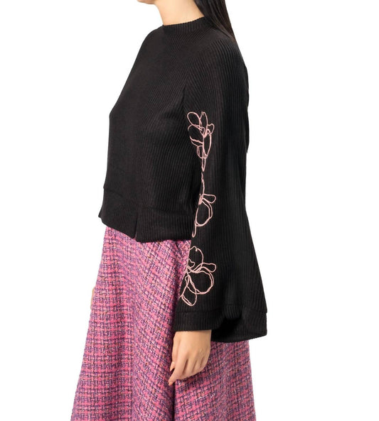 Area Stars - Embroidered Sleeve Knit Top