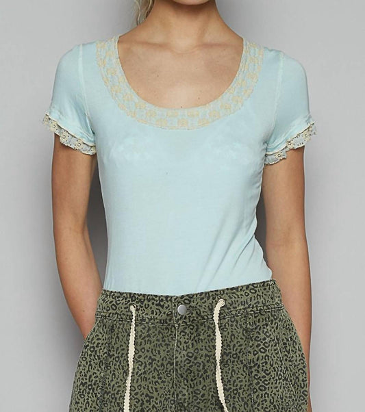 Pol - Women's Flower Detail Scoop Neck Top