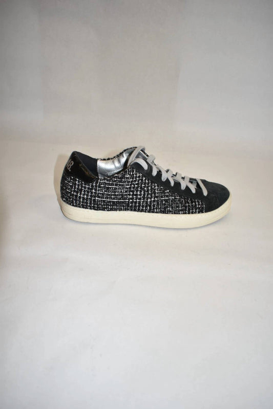 P448 - Women's John-w Sneaker