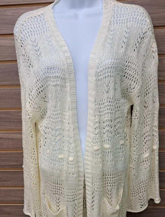 Llove - Women's Crocheted Pocket Cardigan