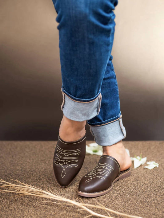 Everglades - Women's Western Embroidered Slide Mules