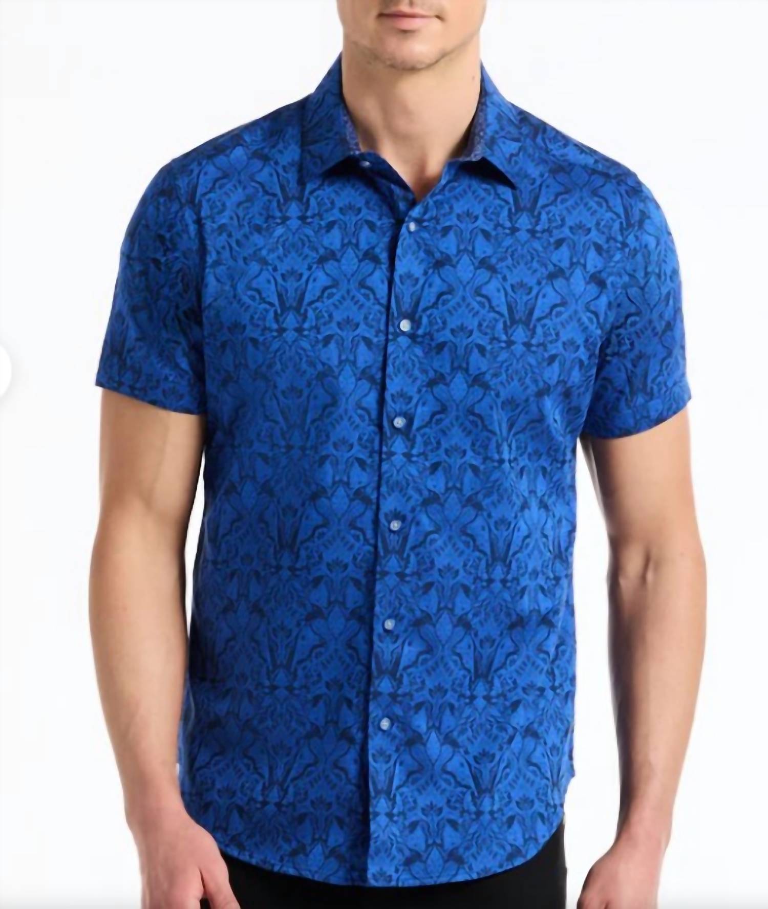 Robert Graham Highland Short Sleeve Classic Fit Sport Shirt