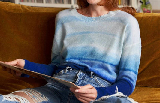 Gradient Distress Crew Top