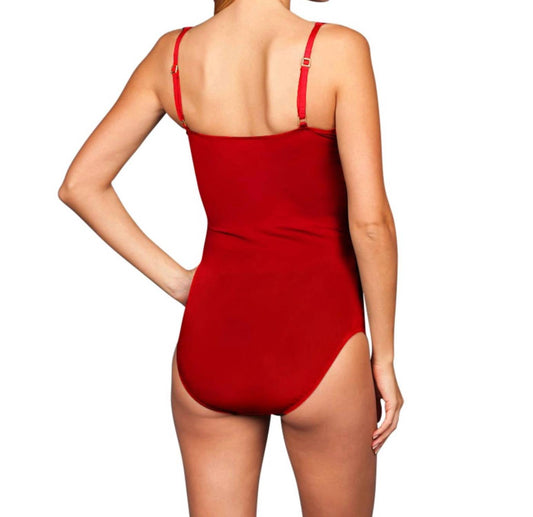 Kallure - Twist Front Underwire One Piece Swimsuit