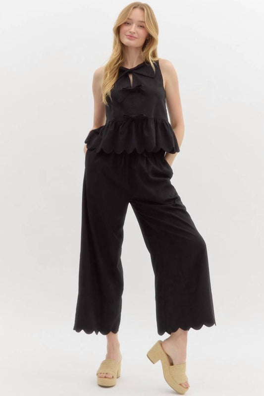 Entro - Scallop Hem Wide Leg Pant