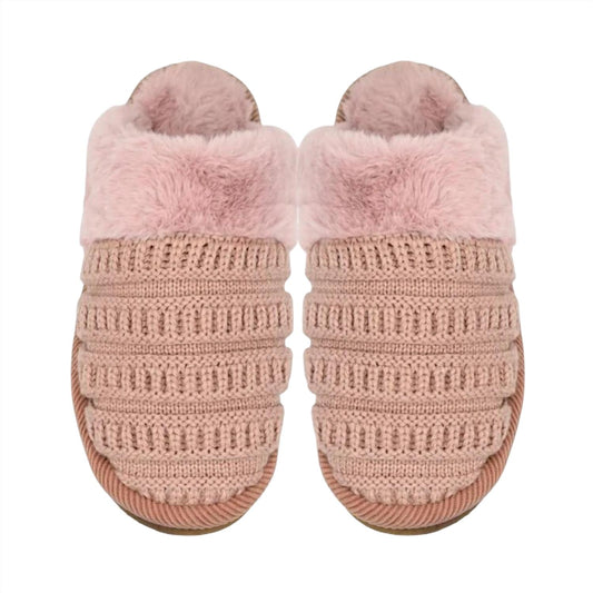 Judson & Co. - Ribbed Pattern Knitted Slippers