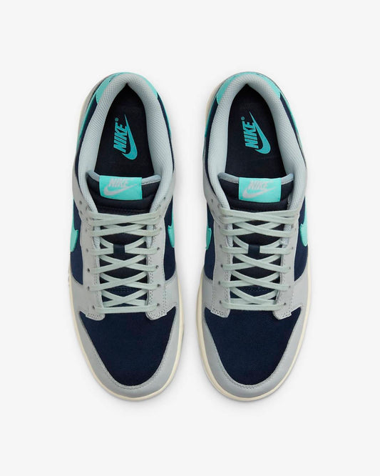 Nike - Men's Dunk Low Retro Premium Sneakers