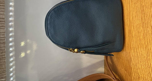 Hobo - Fern sling Crossbody Bag