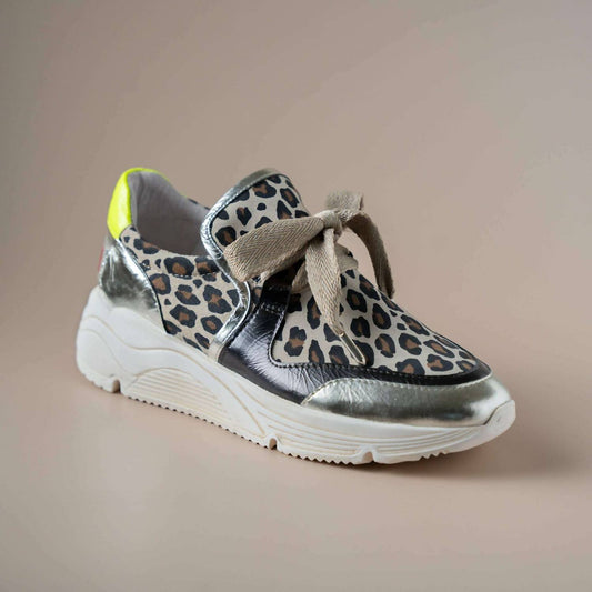 Vaddia - Women's Bikini Sneaker