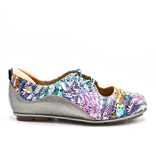 Chelsea Jones - Women's Vibe Slip-on Flat Shoes