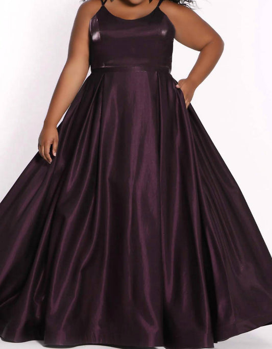 Sydney'S Closet - Kathy Gown