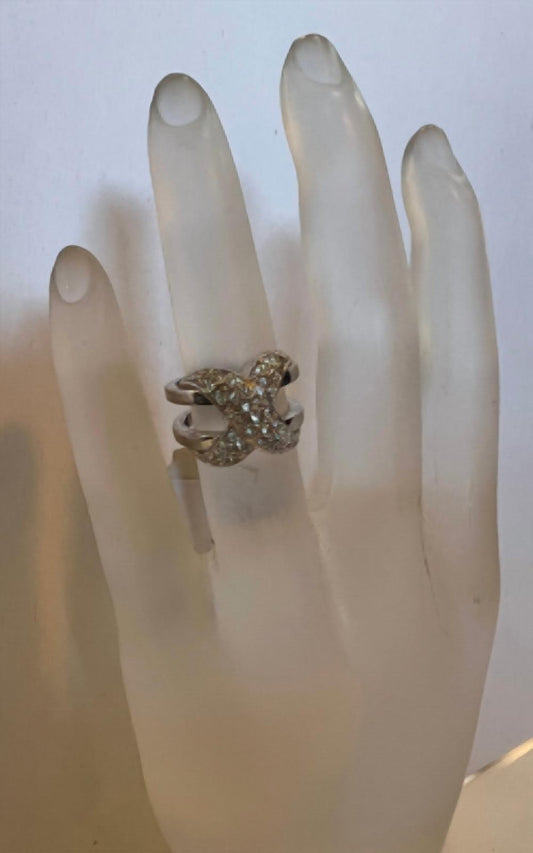 Sonya'S - X Shaped Ring