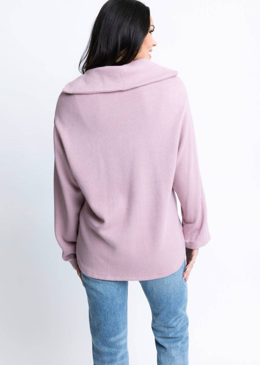Karlie - FLEECE COLLAR TOP