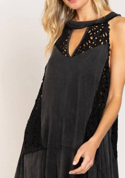 Pol - Keyhole Sleeveless Mini Dress