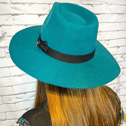 Charlie 1 Horse - Women's Highway Hat