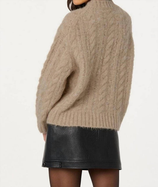 Astr - Violetta Cable Knit Crewneck Sweater